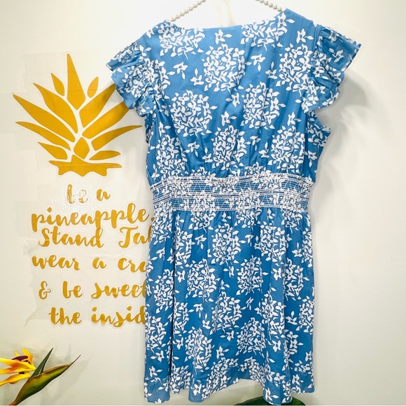 SAIL TO SABLE Blue Floral Flutter Ruffle Sleeve Smock Waist Mini Dress Large - Picture 13 of 13